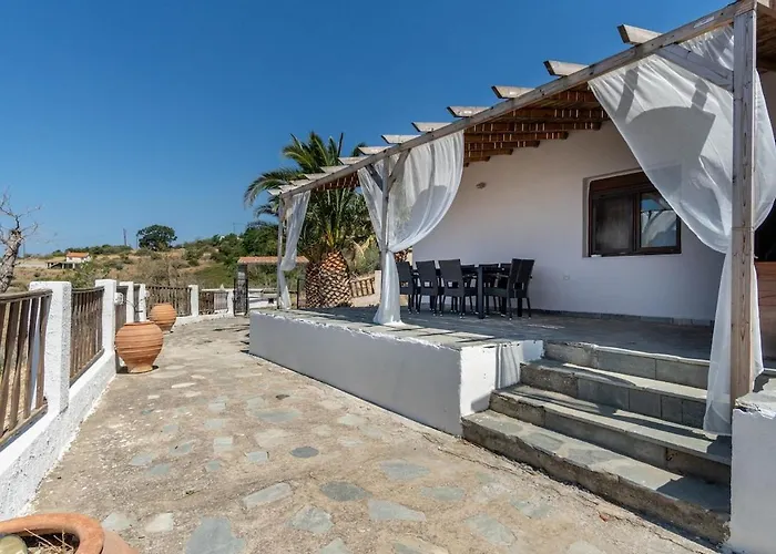 Kastelli Retreat Сasa de vacaciones *