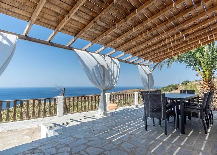Kastelli Retreat *